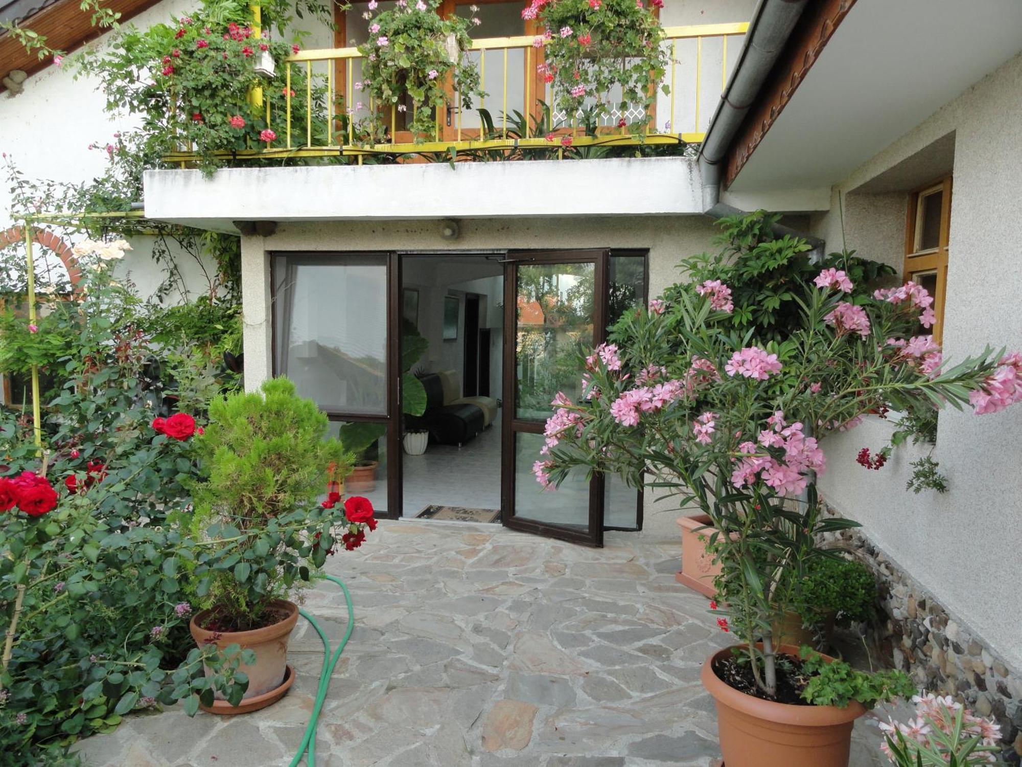 Family Hotel Belvedere Dŭlgopol Exterior photo
